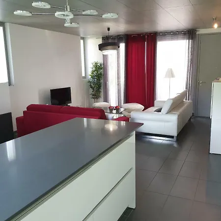Elite-three Bedroom Apartment-247 Concierge Sa Apartment *