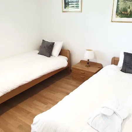 Elite-three Bedroom Apartment-247 Concierge Sa Apartment